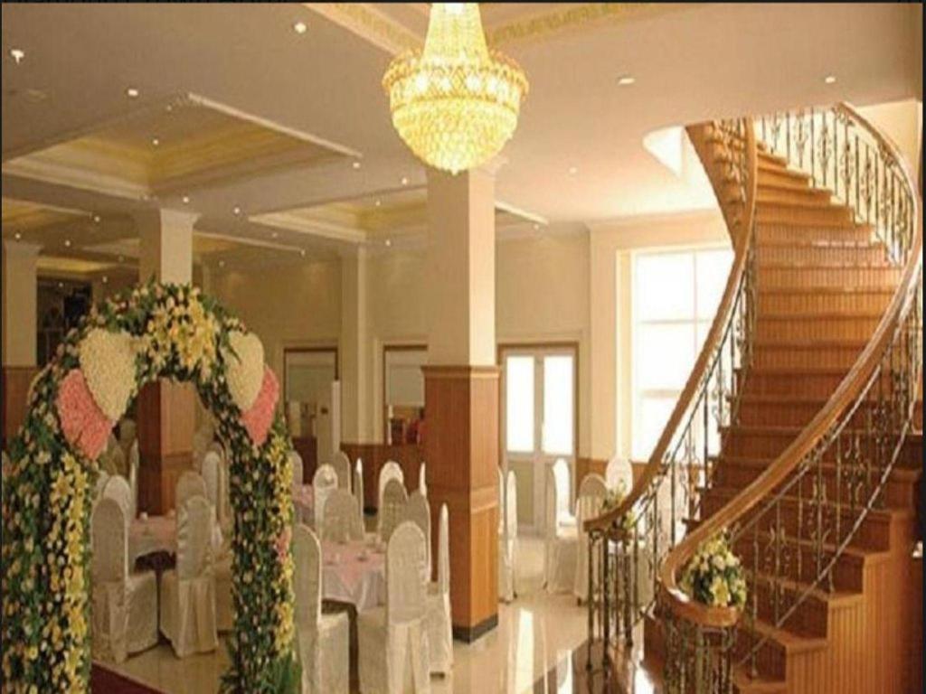 Diamond Crown Hotel Dawei Ngoại thất bức ảnh
